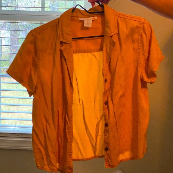 Shirt - Picture 1 of 1